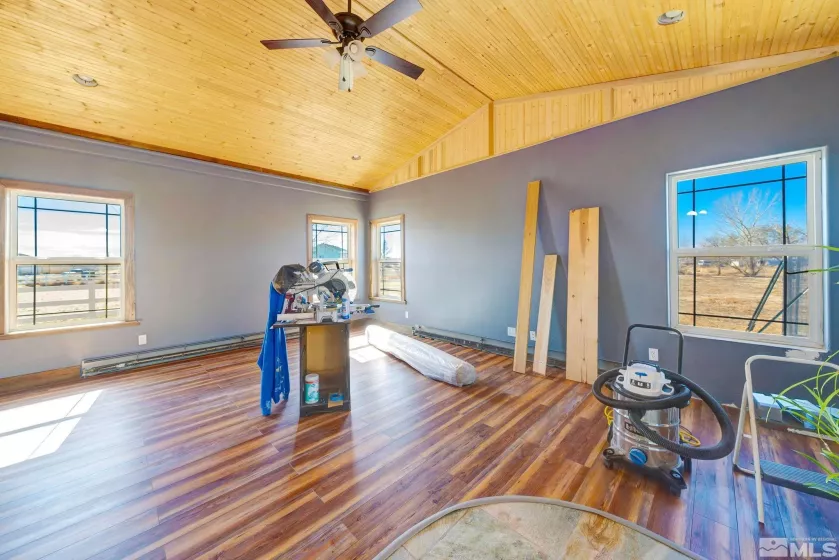 1253 Briggs, Fallon, Nevada 89406, 4 Bedrooms Bedrooms, ,2 BathroomsBathrooms,Residential,Residential,Briggs,250003479