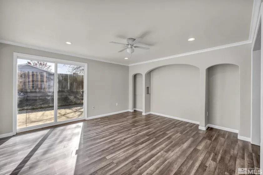 1381 Spooner, Carson City, Nevada 89706, 3 Bedrooms Bedrooms, ,2 BathroomsBathrooms,Residential,Residential,Spooner,240014954