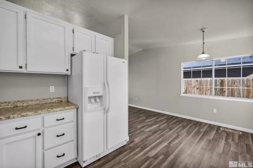 1381 Spooner, Carson City, Nevada 89706, 3 Bedrooms Bedrooms, ,2 BathroomsBathrooms,Residential,Residential,Spooner,240014954