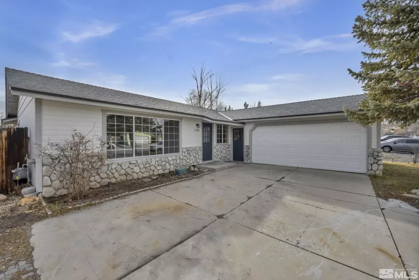 1381 Spooner, Carson City, Nevada 89706, 3 Bedrooms Bedrooms, ,2 BathroomsBathrooms,Residential,Residential,Spooner,240014954