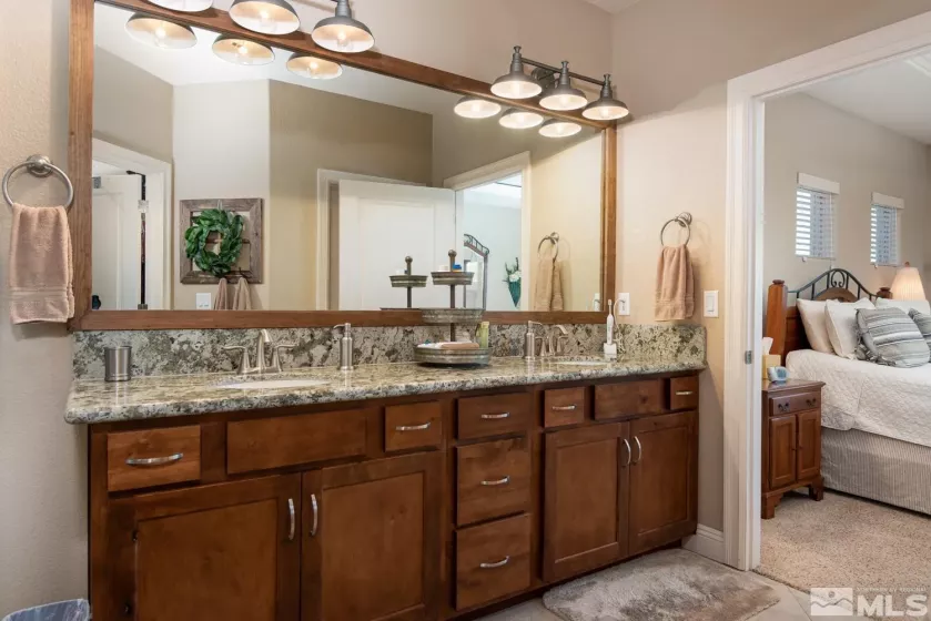 1058 Aspen Brook, Gardnerville, Nevada 89460, 4 Bedrooms Bedrooms, ,3 BathroomsBathrooms,Residential,Residential,Aspen Brook,250005605