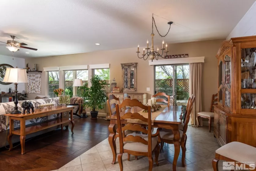 1058 Aspen Brook, Gardnerville, Nevada 89460, 4 Bedrooms Bedrooms, ,3 BathroomsBathrooms,Residential,Residential,Aspen Brook,250005605