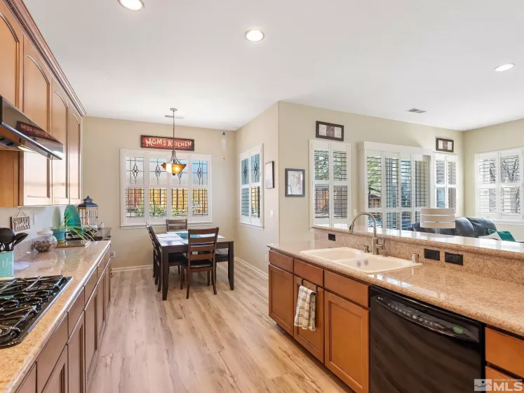 6648 Equation, Sparks, Nevada 89436, 3 Bedrooms Bedrooms, ,2 BathroomsBathrooms,Residential,Residential,Equation,250000958
