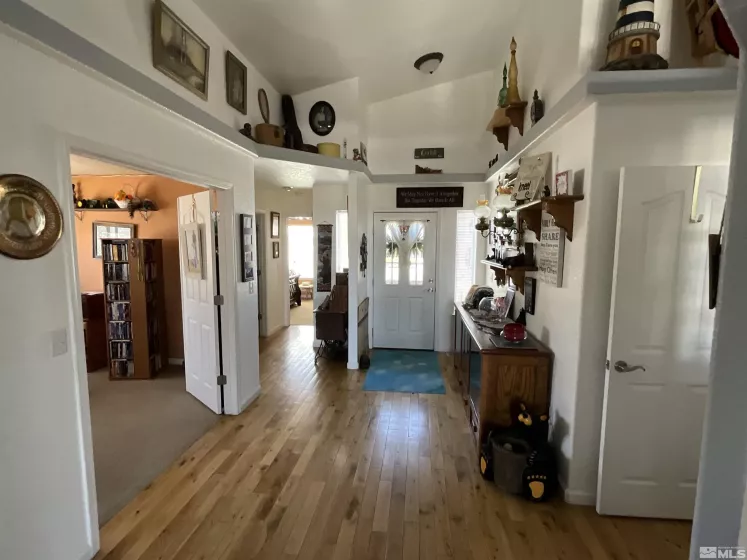 5710 Sarah, Fallon, Nevada 89406, 3 Bedrooms Bedrooms, ,2 BathroomsBathrooms,Residential,Residential,Sarah,250004218