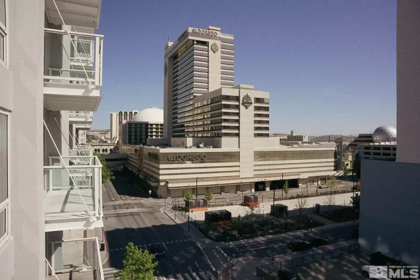 255 Sierra, Reno, Nevada 89501, 1 Bedroom Bedrooms, ,1 BathroomBathrooms,Residential,Residential,Sierra,250005384