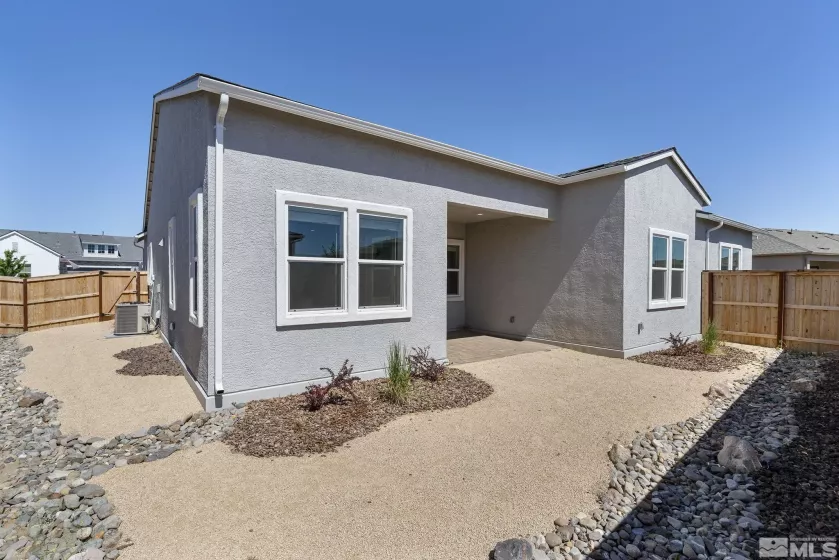 7337 Oakmont, Sparks, Nevada 89436, 2 Bedrooms Bedrooms, ,2 BathroomsBathrooms,Residential,Residential,Oakmont,240014945