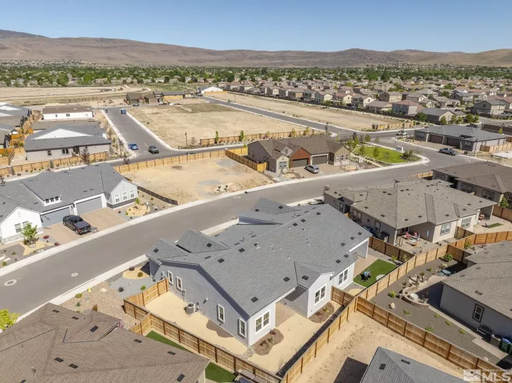 7337 Oakmont, Sparks, Nevada 89436, 2 Bedrooms Bedrooms, ,2 BathroomsBathrooms,Residential,Residential,Oakmont,240014945