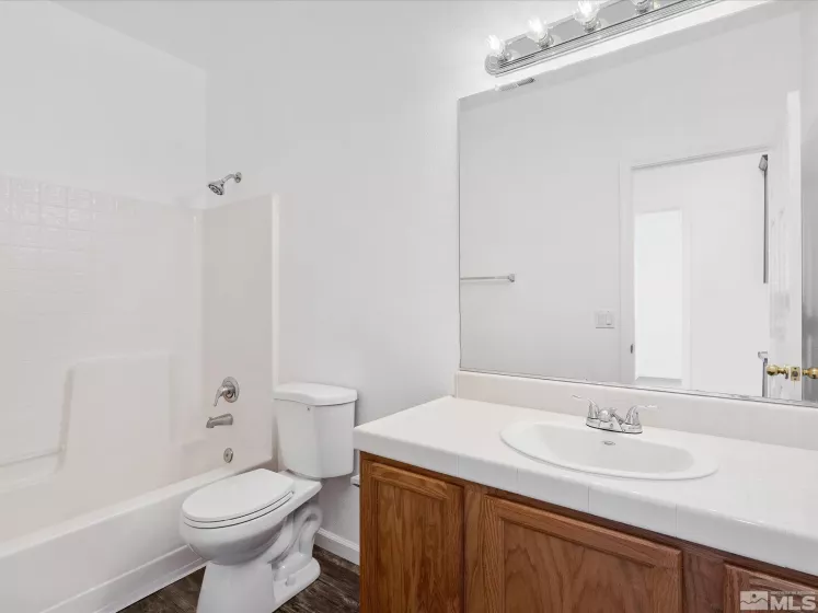 915 Lakeview, Dayton, Nevada 89403, 4 Bedrooms Bedrooms, ,3 BathroomsBathrooms,Residential,Residential,Lakeview,250001370