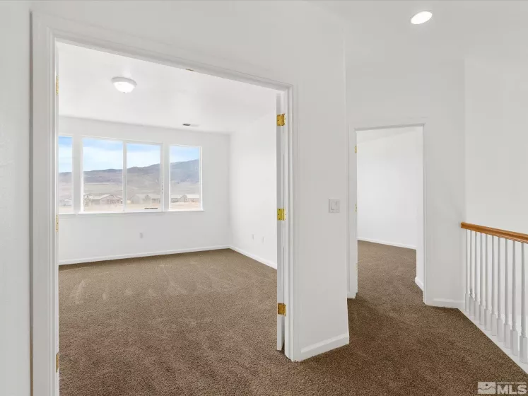 915 Lakeview, Dayton, Nevada 89403, 4 Bedrooms Bedrooms, ,3 BathroomsBathrooms,Residential,Residential,Lakeview,250001370