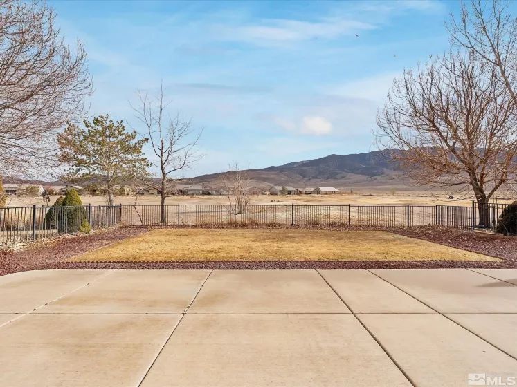 915 Lakeview, Dayton, Nevada 89403, 4 Bedrooms Bedrooms, ,3 BathroomsBathrooms,Residential,Residential,Lakeview,250001370