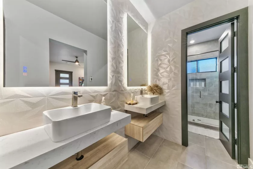 5375 Mountain Creek, Reno, Nevada 89511, 5 Bedrooms Bedrooms, ,7 BathroomsBathrooms,Residential,Residential,Mountain Creek,250001244