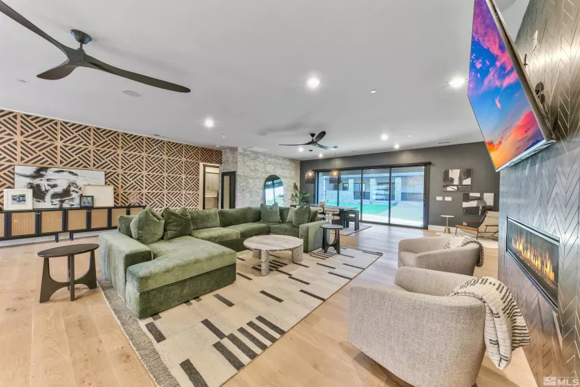 5375 Mountain Creek, Reno, Nevada 89511, 5 Bedrooms Bedrooms, ,7 BathroomsBathrooms,Residential,Residential,Mountain Creek,250001244
