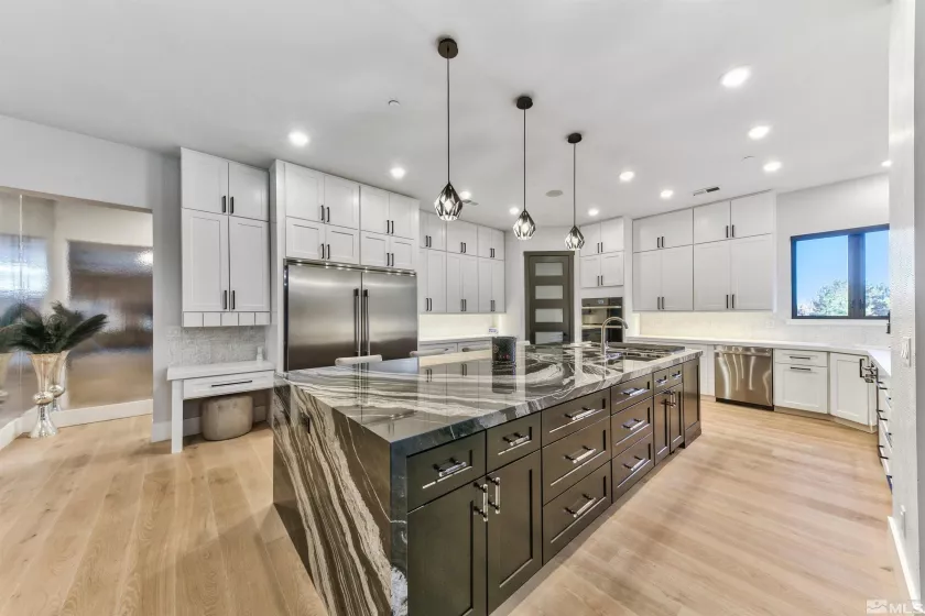 5375 Mountain Creek, Reno, Nevada 89511, 5 Bedrooms Bedrooms, ,7 BathroomsBathrooms,Residential,Residential,Mountain Creek,250001244
