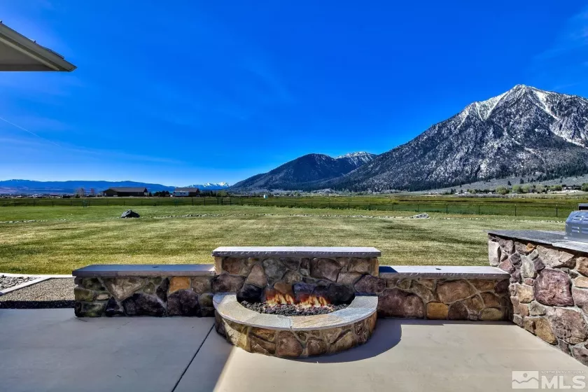 824 Eagle Meadows, Gardnerville, Nevada 89460, 4 Bedrooms Bedrooms, ,4 BathroomsBathrooms,Residential,Residential,Eagle Meadows,240011450