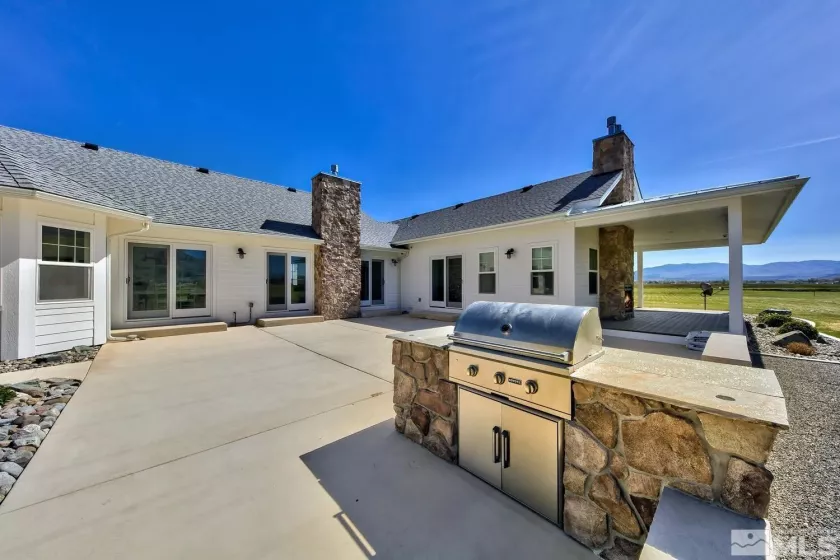 824 Eagle Meadows, Gardnerville, Nevada 89460, 4 Bedrooms Bedrooms, ,4 BathroomsBathrooms,Residential,Residential,Eagle Meadows,240011450