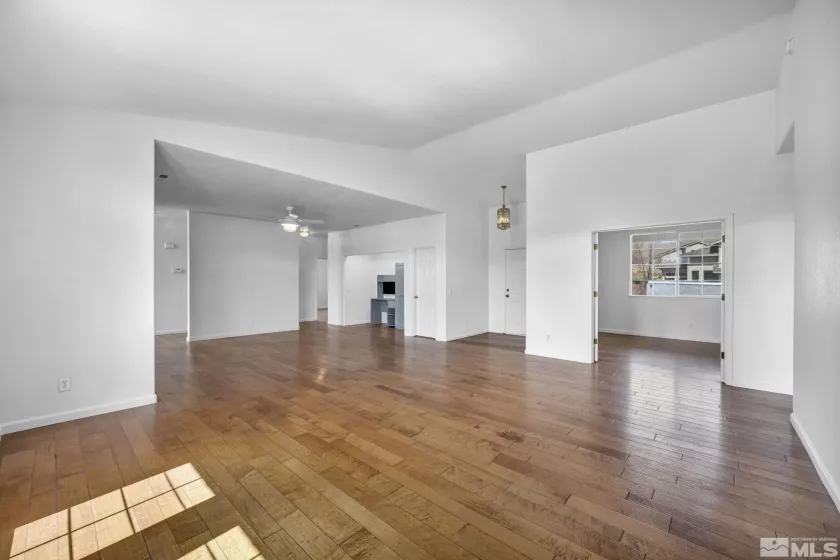 21102 Mount Evans, Reno, Nevada 89508, 4 Bedrooms Bedrooms, ,3 BathroomsBathrooms,Residential,Residential,Mount Evans,250004245
