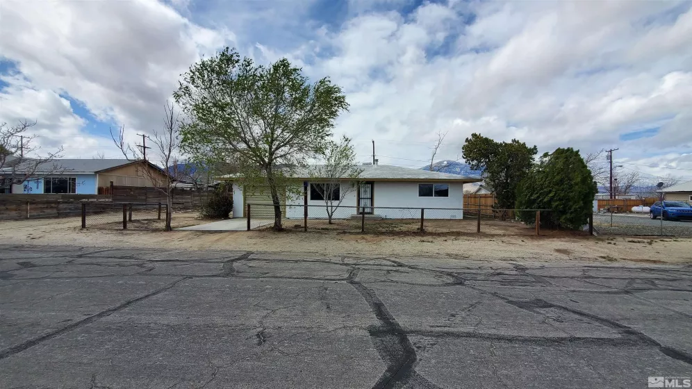 309 M, Hawthorne, Nevada 89415, 2 Bedrooms Bedrooms, ,1 BathroomBathrooms,Residential,Residential,M,250004020