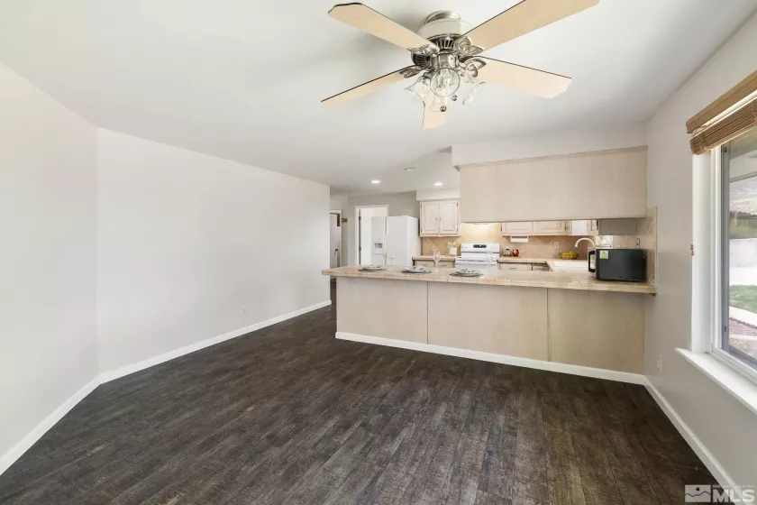 9499 Wigwam, Reno, Nevada 89506, 6 Bedrooms Bedrooms, ,5 BathroomsBathrooms,Residential,Residential,Wigwam,250005350