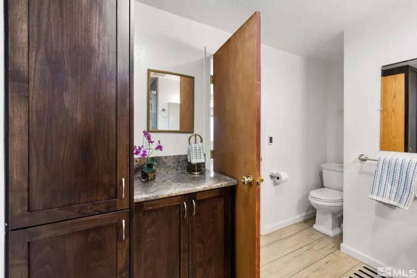 9499 Wigwam, Reno, Nevada 89506, 6 Bedrooms Bedrooms, ,5 BathroomsBathrooms,Residential,Residential,Wigwam,250005350