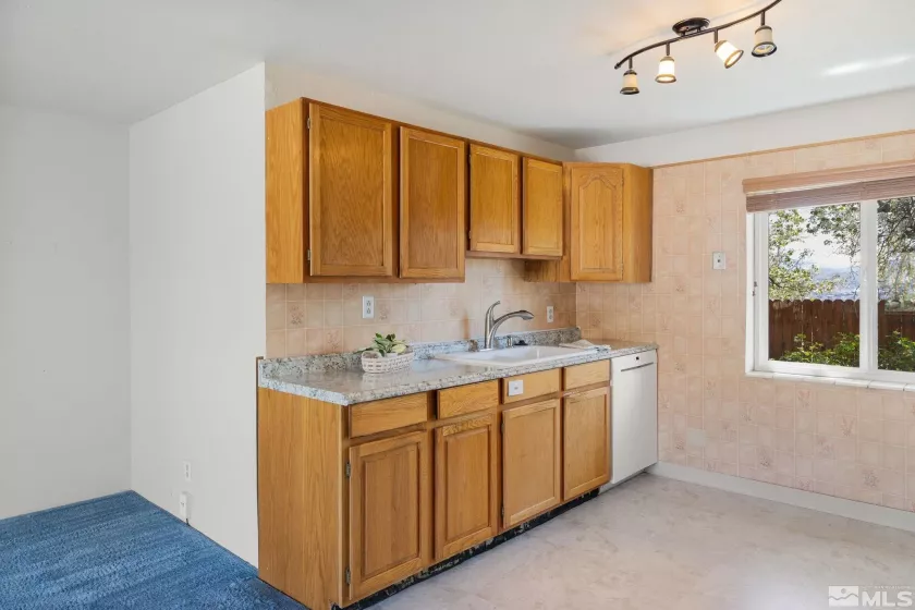 9499 Wigwam, Reno, Nevada 89506, 6 Bedrooms Bedrooms, ,5 BathroomsBathrooms,Residential,Residential,Wigwam,250005350