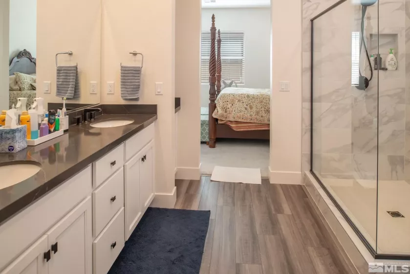 7732 Boulder Falls, Sparks, Nevada 89436, 3 Bedrooms Bedrooms, ,2 BathroomsBathrooms,Residential,Residential,Boulder Falls,240007076