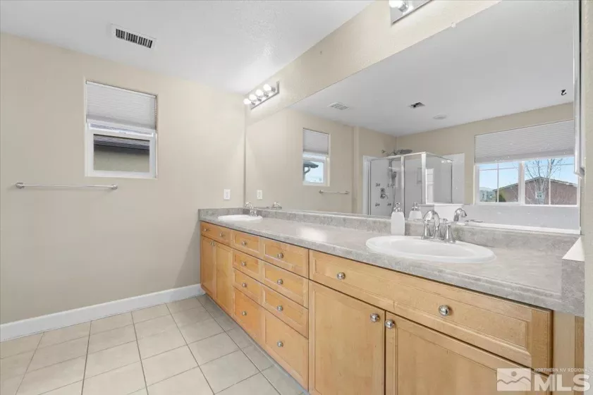 1950 Red Willow, Reno, Nevada 89521, 5 Bedrooms Bedrooms, ,3 BathroomsBathrooms,Residential,Residential,Red Willow,250002617