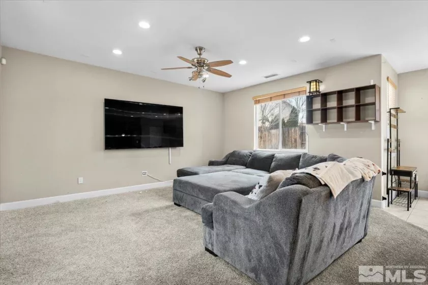 1950 Red Willow, Reno, Nevada 89521, 5 Bedrooms Bedrooms, ,3 BathroomsBathrooms,Residential,Residential,Red Willow,250002617