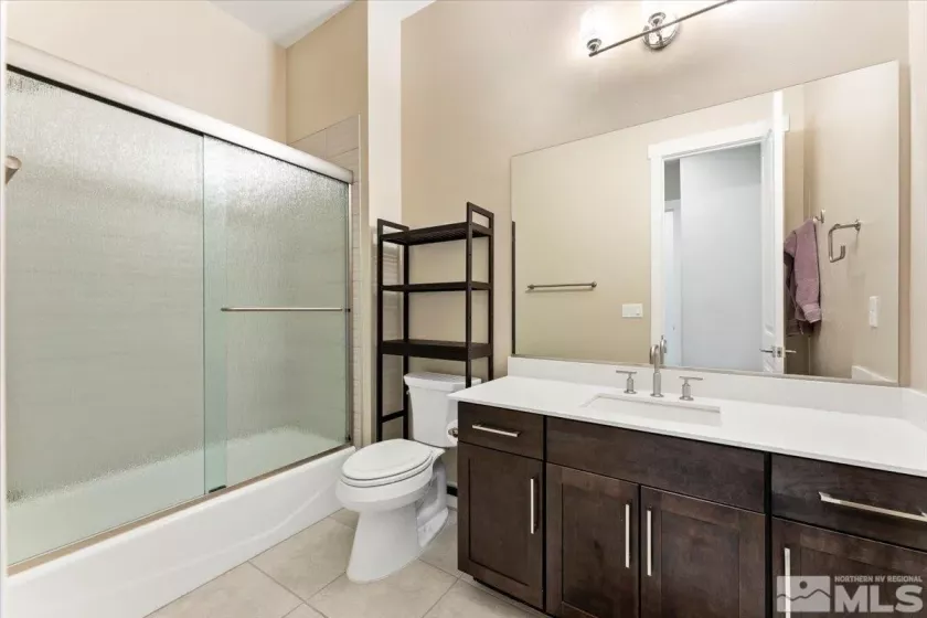 6103 Pleasant Oak, Reno, Nevada 89511, 4 Bedrooms Bedrooms, ,4 BathroomsBathrooms,Residential,Residential,Pleasant Oak,250005015