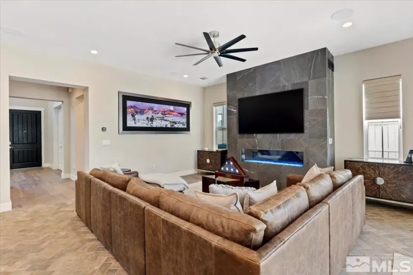 6103 Pleasant Oak, Reno, Nevada 89511, 4 Bedrooms Bedrooms, ,4 BathroomsBathrooms,Residential,Residential,Pleasant Oak,250005015