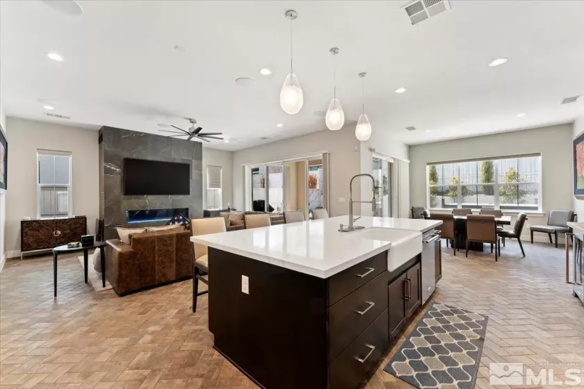 6103 Pleasant Oak, Reno, Nevada 89511, 4 Bedrooms Bedrooms, ,4 BathroomsBathrooms,Residential,Residential,Pleasant Oak,250005015