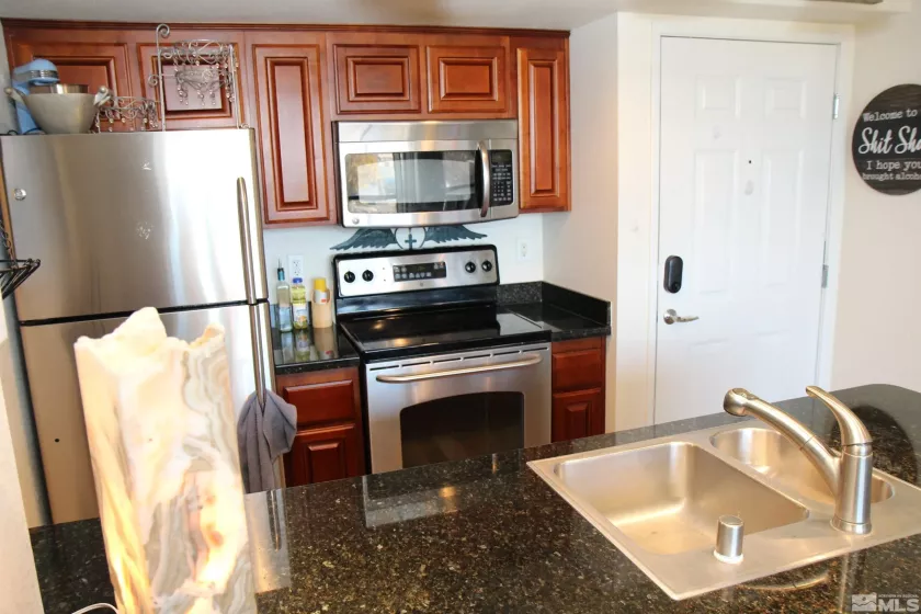 450 Arlington, Reno, Nevada 89503, 1 Bedroom Bedrooms, ,1 BathroomBathrooms,Residential,Residential,Arlington,240014513