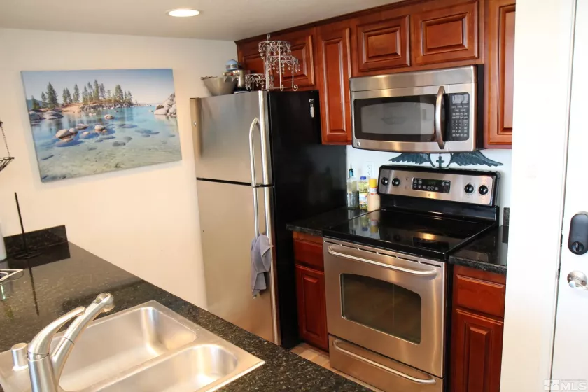 450 Arlington, Reno, Nevada 89503, 1 Bedroom Bedrooms, ,1 BathroomBathrooms,Residential,Residential,Arlington,240014513