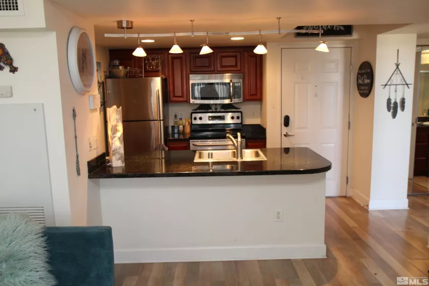 450 Arlington, Reno, Nevada 89503, 1 Bedroom Bedrooms, ,1 BathroomBathrooms,Residential,Residential,Arlington,240014513