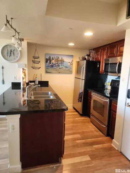 450 Arlington, Reno, Nevada 89503, 1 Bedroom Bedrooms, ,1 BathroomBathrooms,Residential,Residential,Arlington,240014513