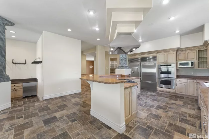 1750 Del Monte, Reno, Nevada 89511, 5 Bedrooms Bedrooms, ,6 BathroomsBathrooms,Residential,Residential,Del Monte,230006879