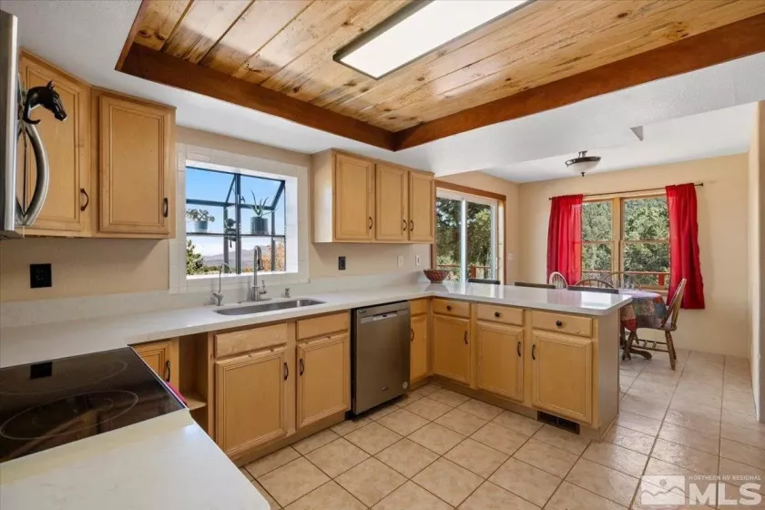 21470 Graves, Reno, Nevada 89521, 3 Bedrooms Bedrooms, ,3 BathroomsBathrooms,Residential,Residential,Graves,240012000