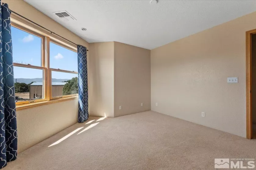 21470 Graves, Reno, Nevada 89521, 3 Bedrooms Bedrooms, ,3 BathroomsBathrooms,Residential,Residential,Graves,240012000