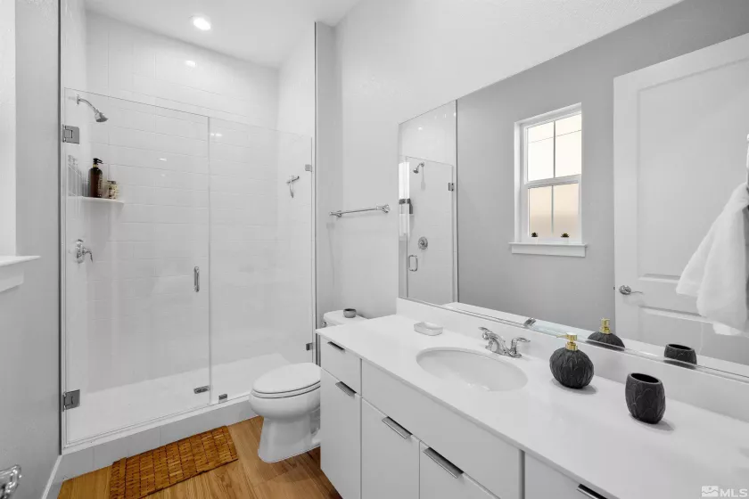5424 Side Saddle, Reno, Nevada 89511, 5 Bedrooms Bedrooms, ,6 BathroomsBathrooms,Residential,Residential,Side Saddle,250005012