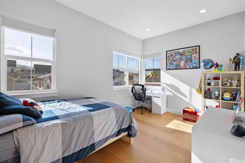 5424 Side Saddle, Reno, Nevada 89511, 5 Bedrooms Bedrooms, ,6 BathroomsBathrooms,Residential,Residential,Side Saddle,250005012
