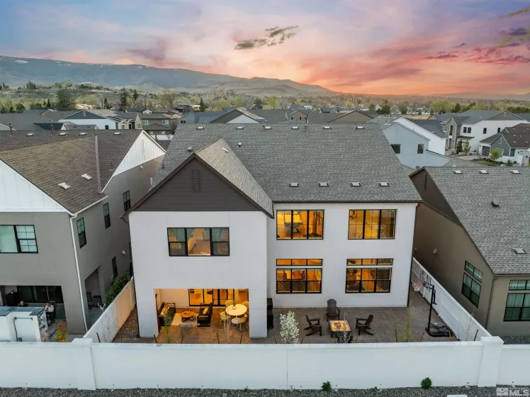 5424 Side Saddle, Reno, Nevada 89511, 5 Bedrooms Bedrooms, ,6 BathroomsBathrooms,Residential,Residential,Side Saddle,250005012