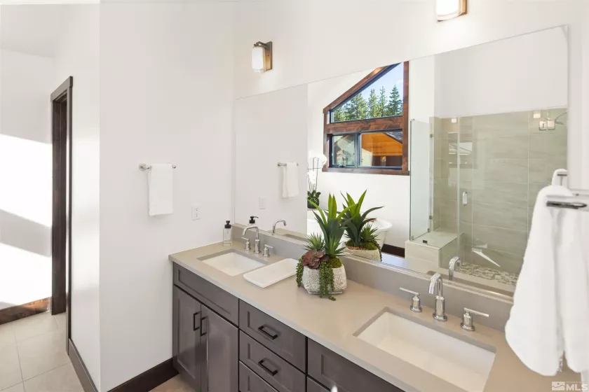 155 Sierra Colina, Stateline, Nevada 89449, 3 Bedrooms Bedrooms, ,4 BathroomsBathrooms,Residential,Residential,Sierra Colina,240009219