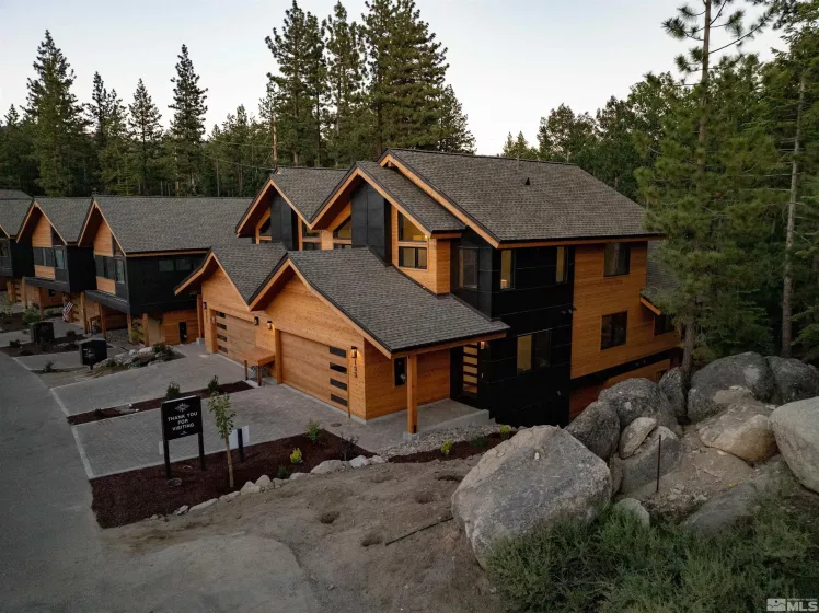 155 Sierra Colina, Stateline, Nevada 89449, 3 Bedrooms Bedrooms, ,4 BathroomsBathrooms,Residential,Residential,Sierra Colina,240009219