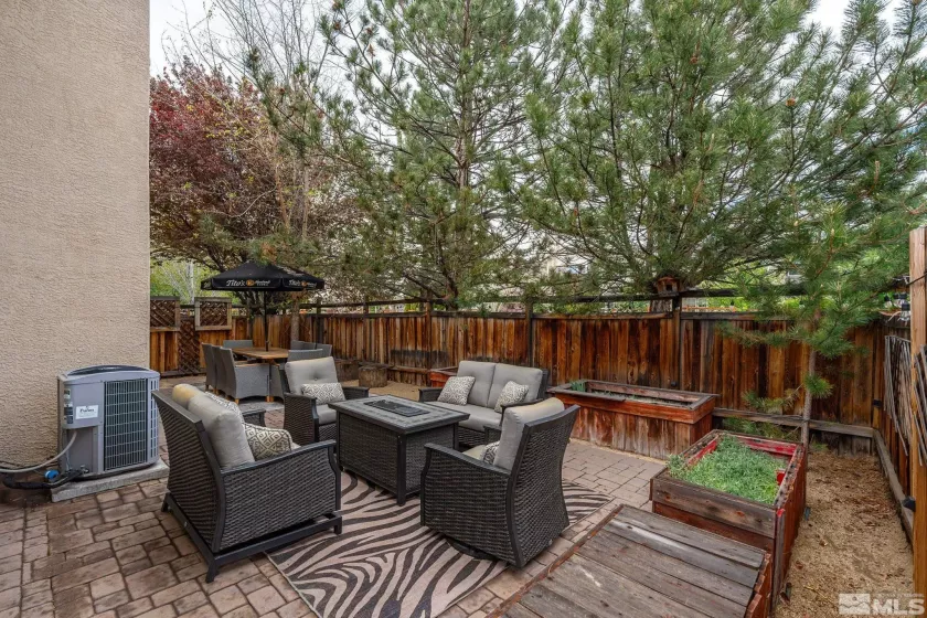 3890 Dominus, Sparks, Nevada 89436, 3 Bedrooms Bedrooms, ,3 BathroomsBathrooms,Residential,Residential,Dominus,250005609