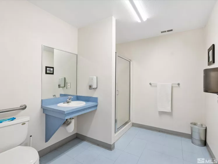 810 6th, Winnemucca, Nevada 89445, ,Commercial Sale,Residential,6th,250005580