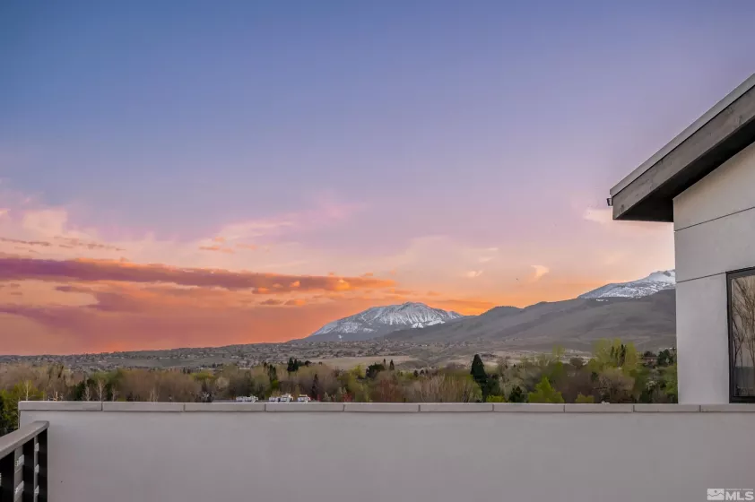 42 Campolina, Reno, Nevada 89511, 3 Bedrooms Bedrooms, ,4 BathroomsBathrooms,Residential,Residential,Campolina,250002196