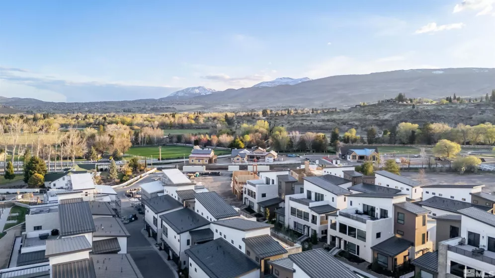 42 Campolina, Reno, Nevada 89511, 3 Bedrooms Bedrooms, ,4 BathroomsBathrooms,Residential,Residential,Campolina,250002196