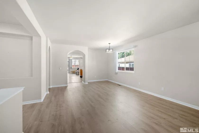 2173 Tivoli, Sparks, Nevada 89434, 3 Bedrooms Bedrooms, ,2 BathroomsBathrooms,Residential,Residential,Tivoli,250004934