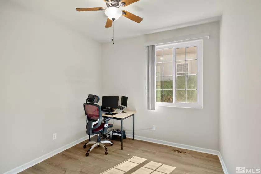 2173 Tivoli, Sparks, Nevada 89434, 3 Bedrooms Bedrooms, ,2 BathroomsBathrooms,Residential,Residential,Tivoli,250004934