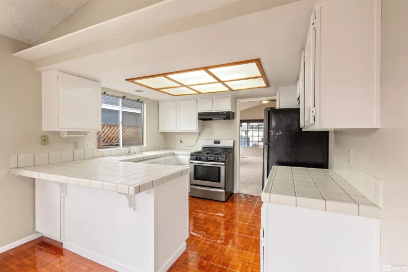 1687 Noreen, Sparks, Nevada 89434, 3 Bedrooms Bedrooms, ,2 BathroomsBathrooms,Residential,Residential,Noreen,250001587