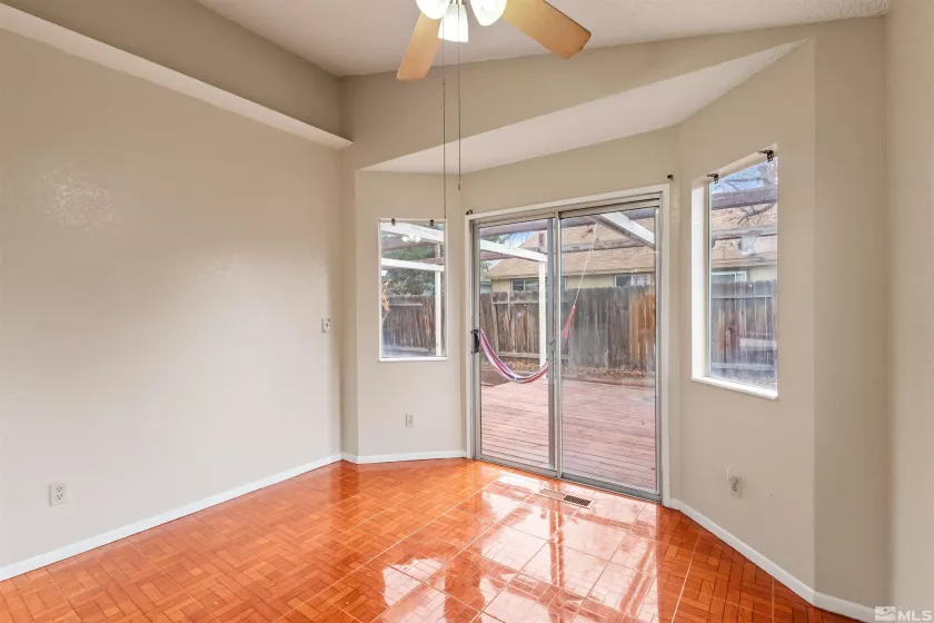1687 Noreen, Sparks, Nevada 89434, 3 Bedrooms Bedrooms, ,2 BathroomsBathrooms,Residential,Residential,Noreen,250001587